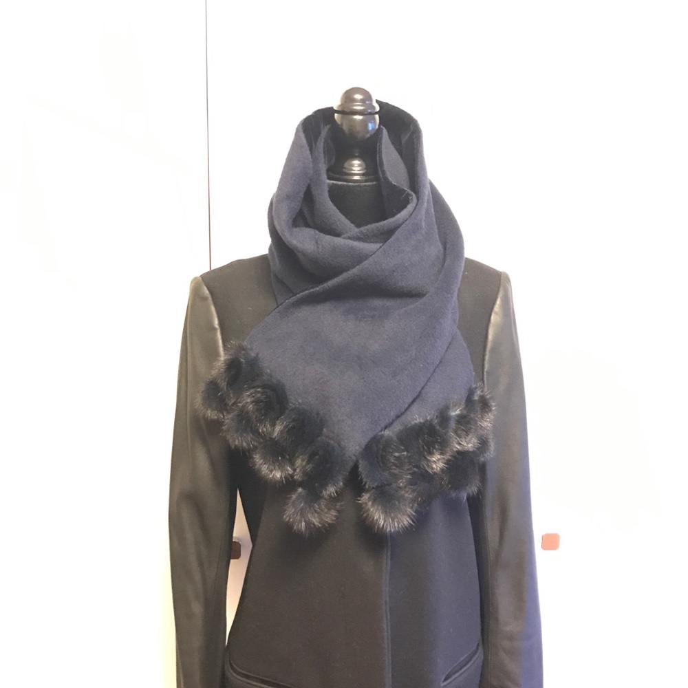Mink Scarve